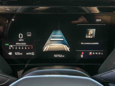 Used 2025 GMC Yukon Denali AWD/4WD image 29