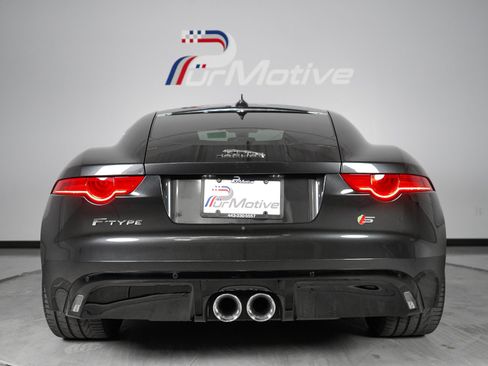 Used 2015 Jaguar F-TYPE S RWD image 12