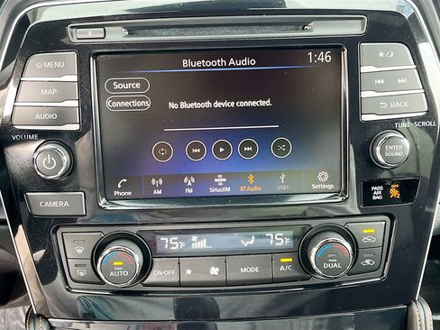 Used 2023 Nissan Maxima SR w/ Sport Mat Group image 15