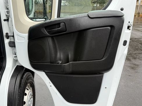 Used 2020 RAM ProMaster 2500 FWD image 17