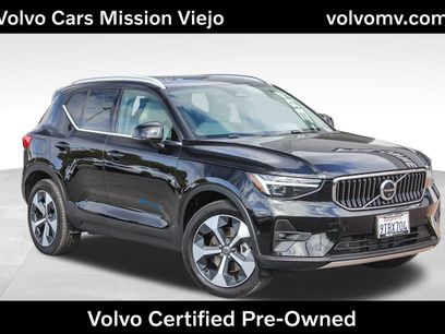 Used 2025 Volvo XC40 B5 Plus w/ Protection Package Premier