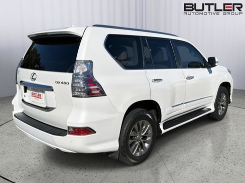 Used 2018 Lexus GX 460 Luxury AWD/4WD image 7