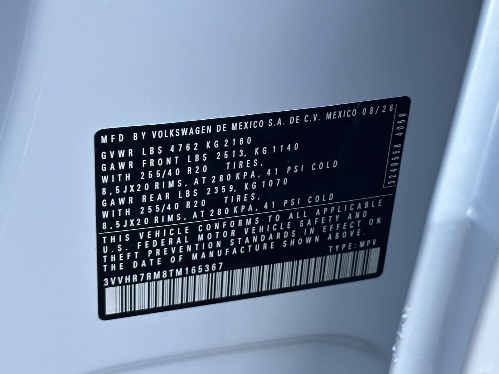 New 2026 Volkswagen Tiguan SE R-Line FWD image 16