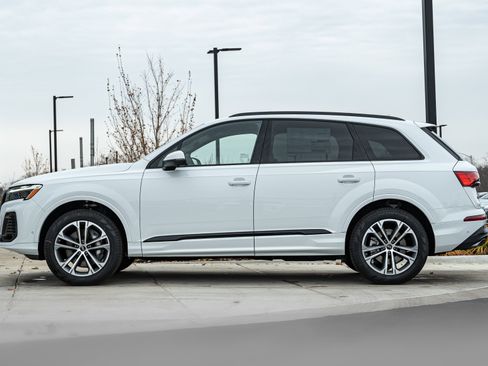New 2026 Audi Q7 Premium image 6
