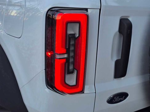 New 2025 Ford Bronco Badlands w/ Sasquatch Package image 11