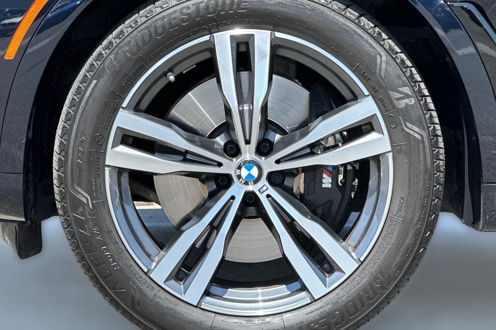 Used 2026 BMW X7 M60i AWD/4WD image 13