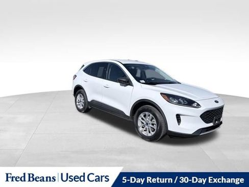 Certified 2022 Ford Escape SE w/ Convenience Package AWD/4WD image 1