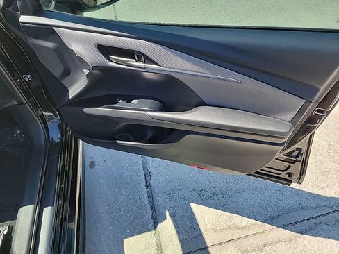 Used 2025 Toyota Camry SE w/ Multimedia Upgrade Package image 13