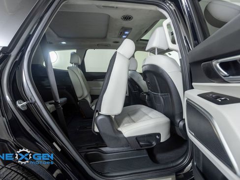 Used 2022 Kia Telluride SX w/ SX Prestige Package AWD/4WD image 40