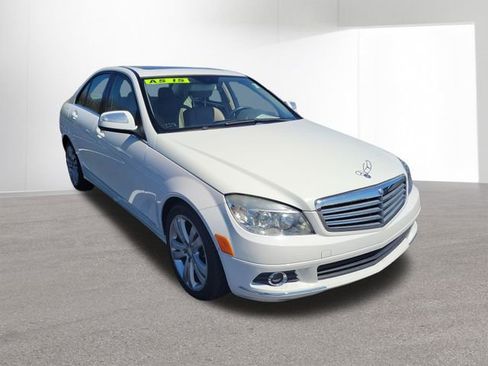 Used 2009 Mercedes-Benz C 300 Sedan image 12