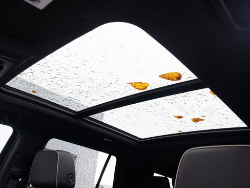 New 2026 Chevrolet Tahoe Premier image 12