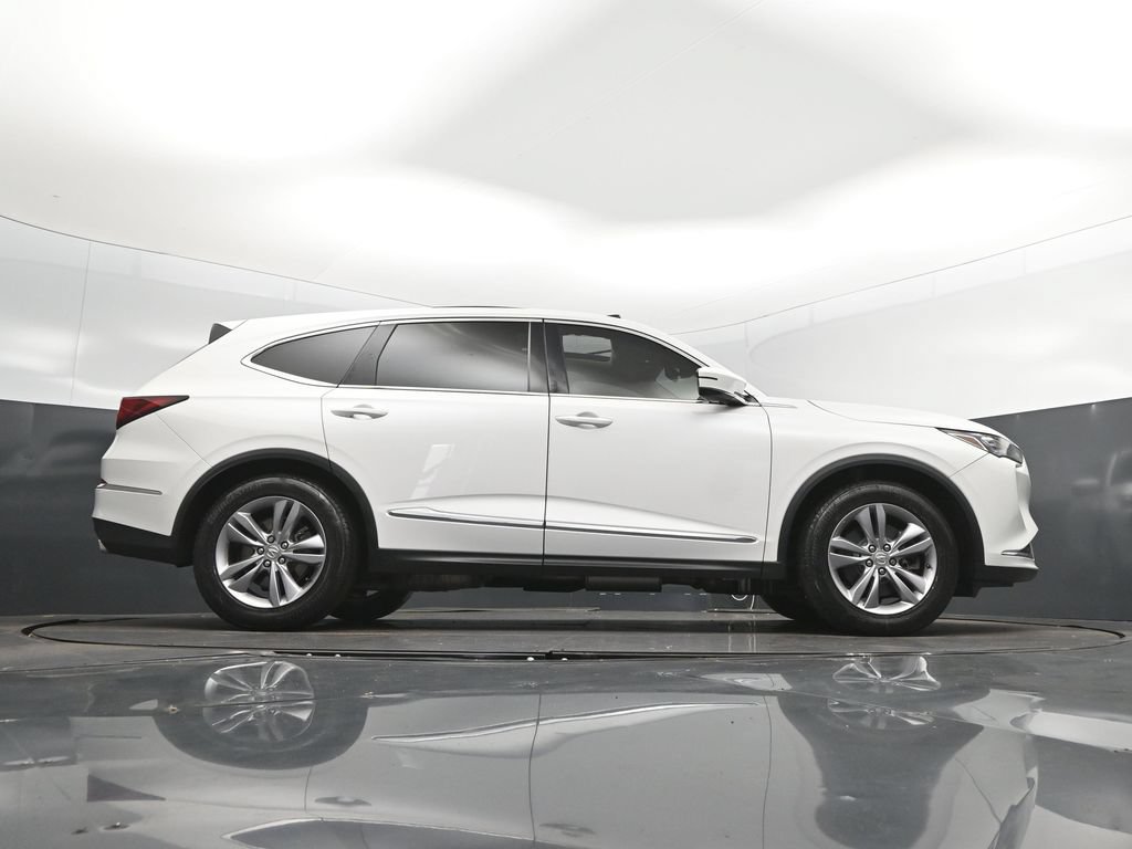 Used 2023 Acura MDX FWD image 43