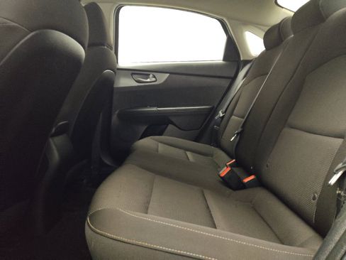 Used 2021 Kia Forte LXS FWD image 18