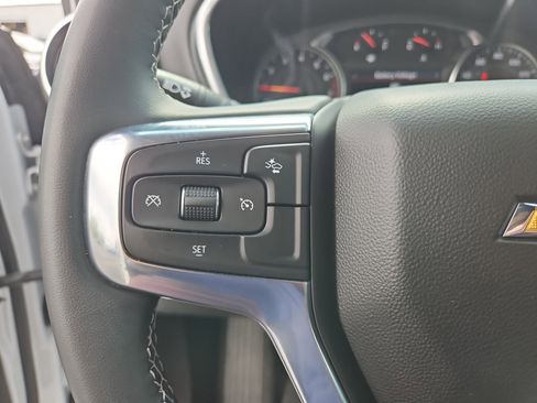 Used 2023 Chevrolet Blazer LT FWD image 21