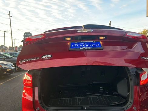 Used 2020 Chevrolet Equinox LT image 10