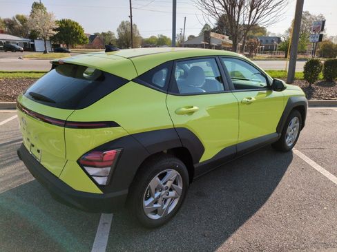 New 2026 Hyundai Kona SE FWD image 7