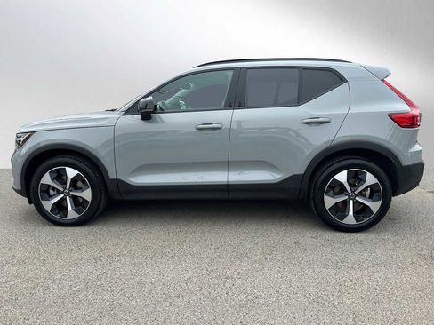 Used 2026 Volvo XC40 B5 Plus w/ Protection Package Premier AWD/4WD image 6