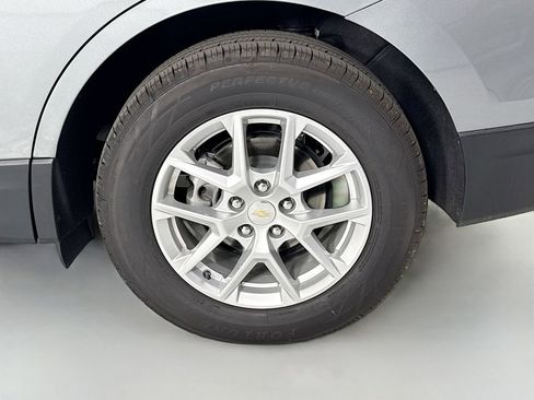Used 2024 Chevrolet Equinox LT AWD/4WD image 31