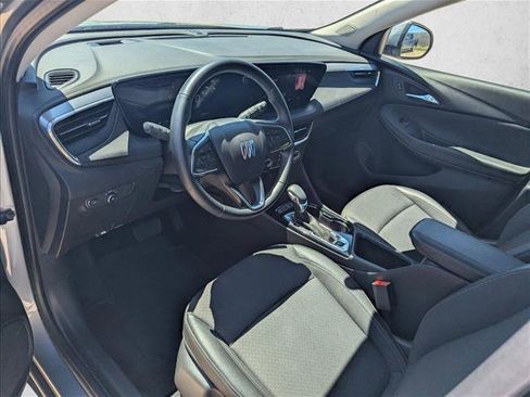 Used 2025 Buick Encore GX Preferred FWD image 10
