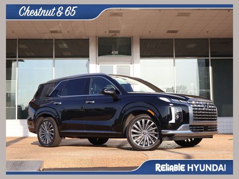 Used 2024 Hyundai Palisade Calligraphy FWD image 1