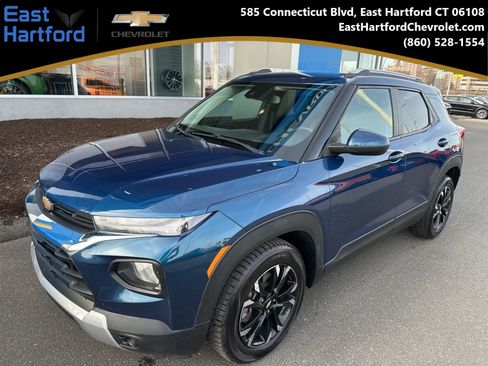 Used 2021 Chevrolet TrailBlazer LT w/ Convenience Package image 1