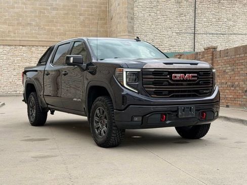 Used 2022 GMC Sierra 1500 AT4X AWD/4WD image 2