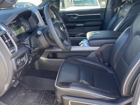 Used 2025 RAM 1500 Laramie image 19