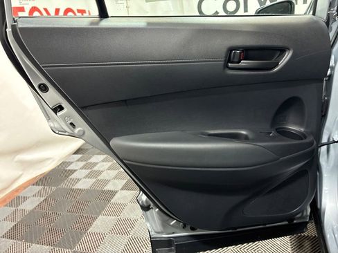 Used 2025 Toyota Corolla Cross AWD Hybrid image 16