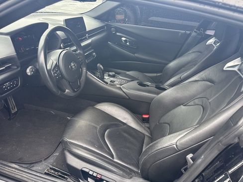 Used 2020 Toyota Supra Premium w/ Driver Assist Package image 10