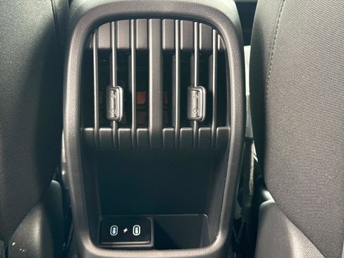 Used 2025 Hyundai Kona SEL image 16