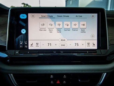 New 2026 Volkswagen Atlas SE image 5