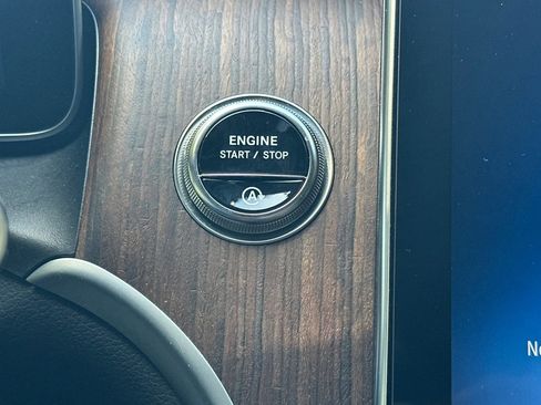 Certified 2026 Mercedes-Benz GLC 300 4MATIC image 29