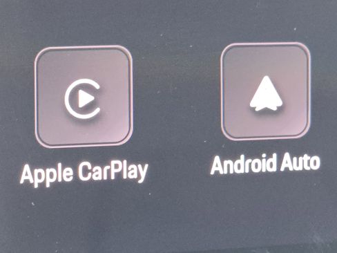 Certified 2025 Porsche Cayenne image 14