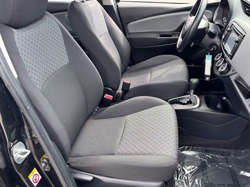 Used 2015 Toyota Yaris LE image 28