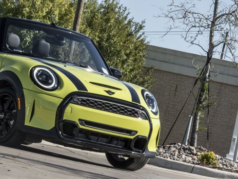 Used 2024 MINI Cooper S image 7