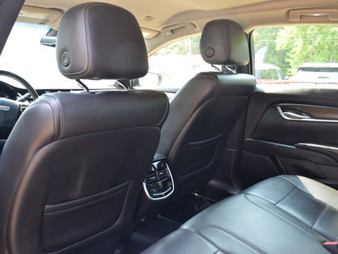 Used 2018 Cadillac XTS Luxury AWD/4WD image 30