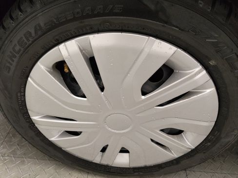 Used 2024 Mitsubishi Mirage LE image 31