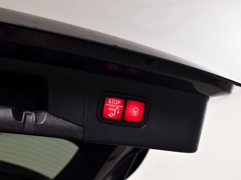 Certified 2022 Mercedes-Benz GLC 300 image 39