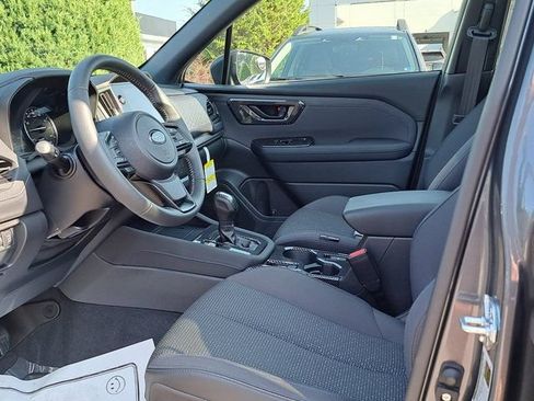 Used 2025 Subaru Forester Premium w/ Convenience Package #1 AWD/4WD image 23