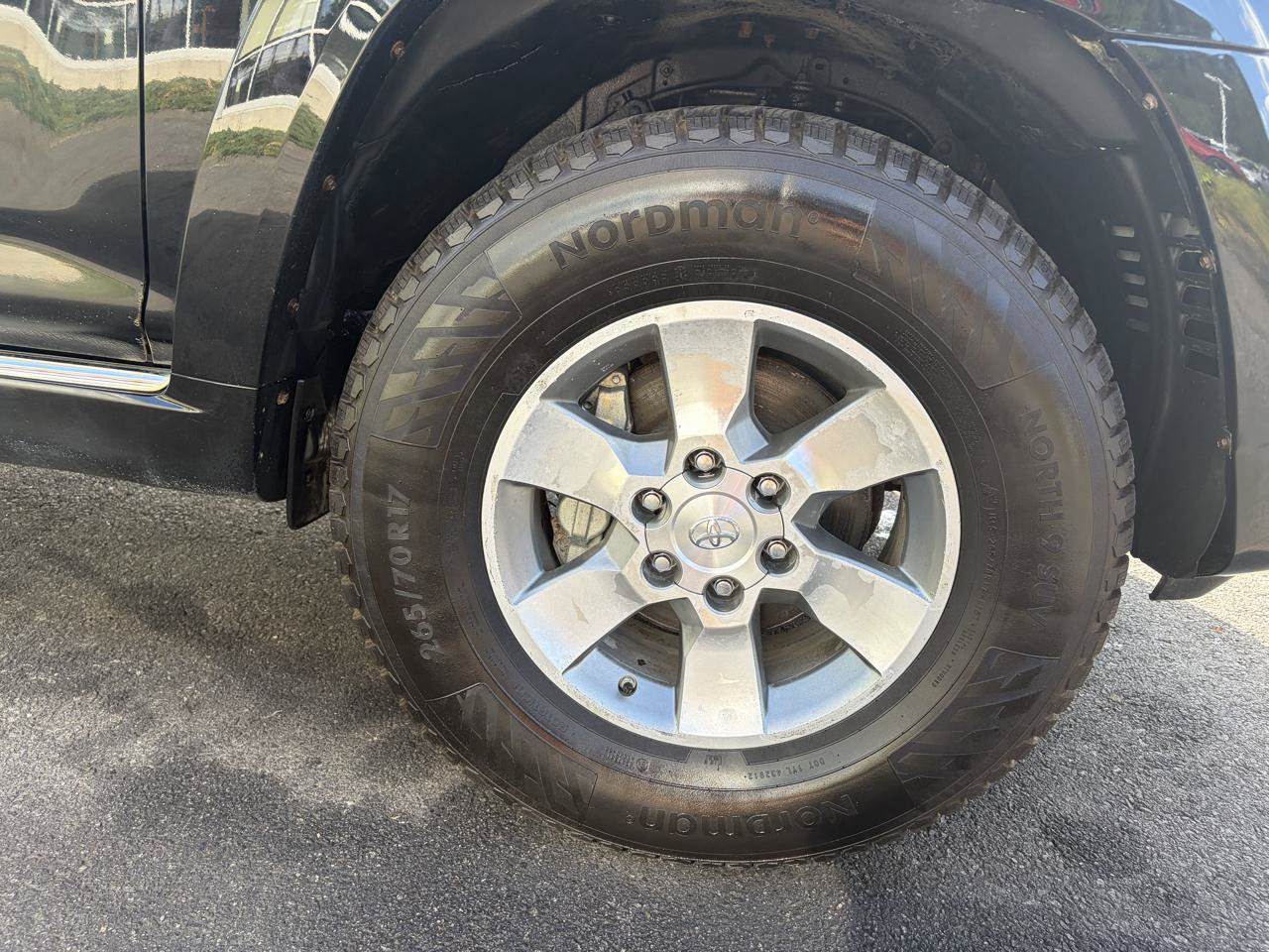 Used 2012 Toyota 4Runner SR5 w/ Convenience Pkg AWD/4WD image 14