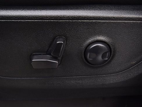 Used 2023 RAM 1500 Big Horn image 27