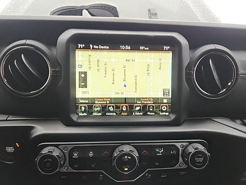 Used 2022 Jeep Wrangler Unlimited Sahara image 15