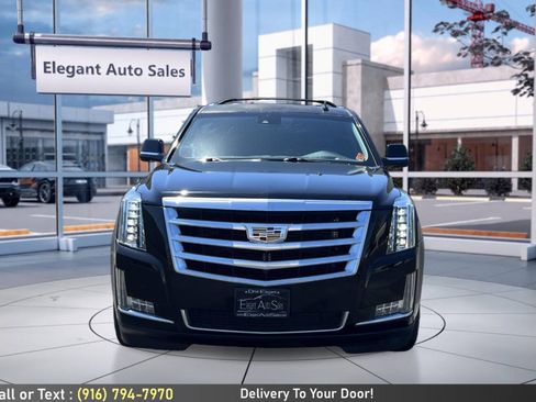 Used 2016 Cadillac Escalade Luxury AWD/4WD image 2