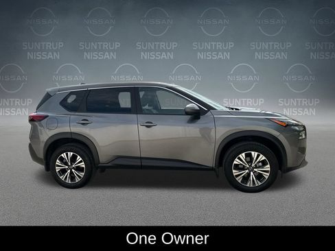 Used 2023 Nissan Rogue SV AWD/4WD image 7
