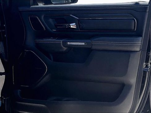 Used 2022 RAM 1500 Limited AWD/4WD image 21