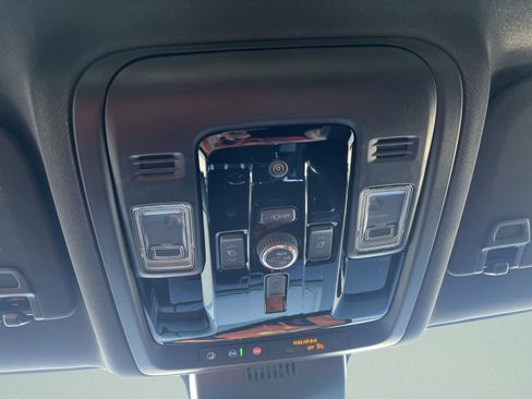 New 2026 GMC Yukon Elevation w/ LPO, Get Active Package image 9