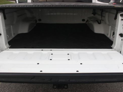 Used 2024 Jeep Gladiator Mojave image 12