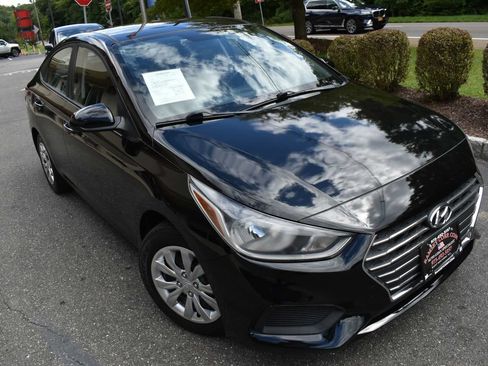 Used 2020 Hyundai Accent SE FWD image 51
