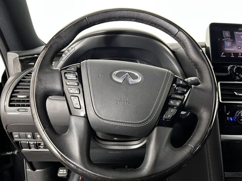 Used 2024 INFINITI QX80 Sensory AWD/4WD image 24