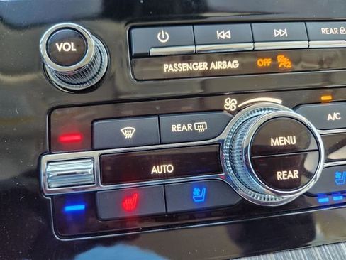 Used 2022 Lincoln Navigator Black Label image 34